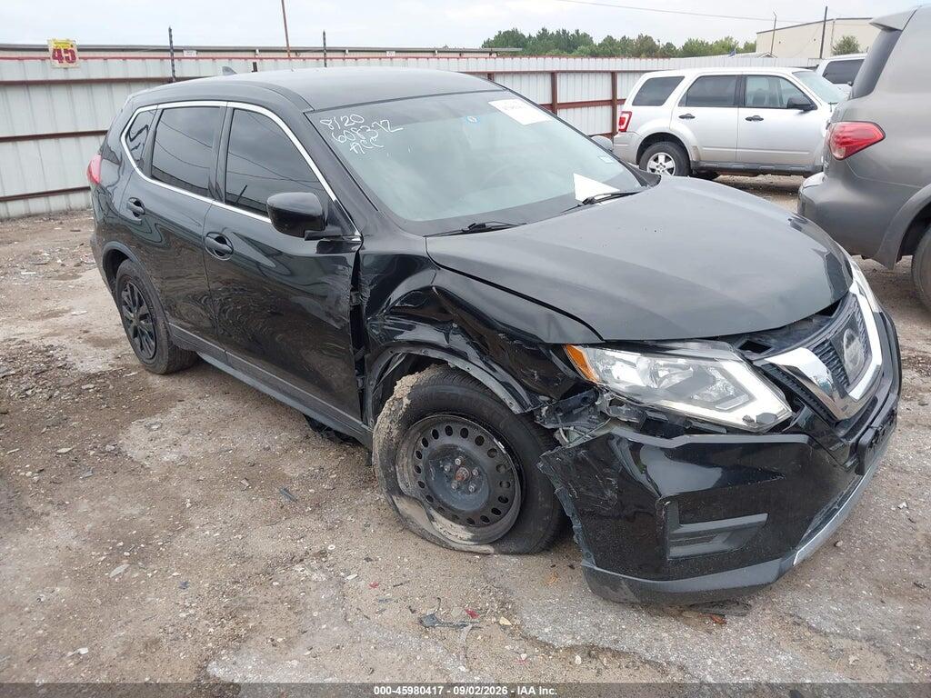 2017 NISSAN ROGUE KNMAT2MT6HP614632