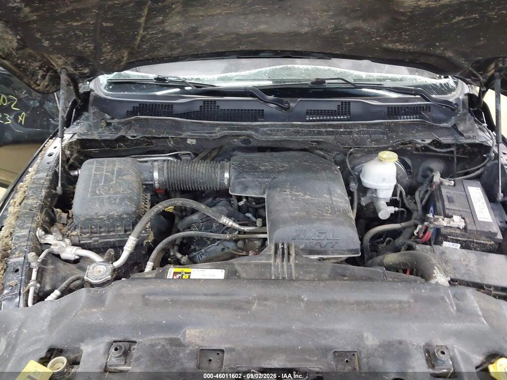 3C6JR7DG5PG671946 2023 RAM 1500 CLASSIC photo no. 10
