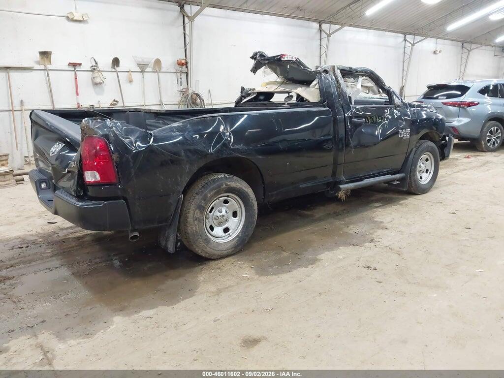 3C6JR7DG5PG671946 2023 RAM 1500 CLASSIC photo no. 4