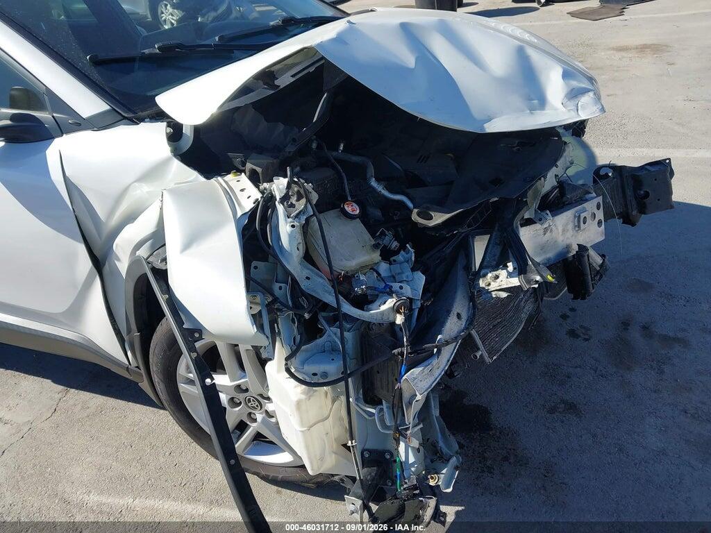 JTNKHMBX7M1126824 2021 TOYOTA C-HR photo no. 11