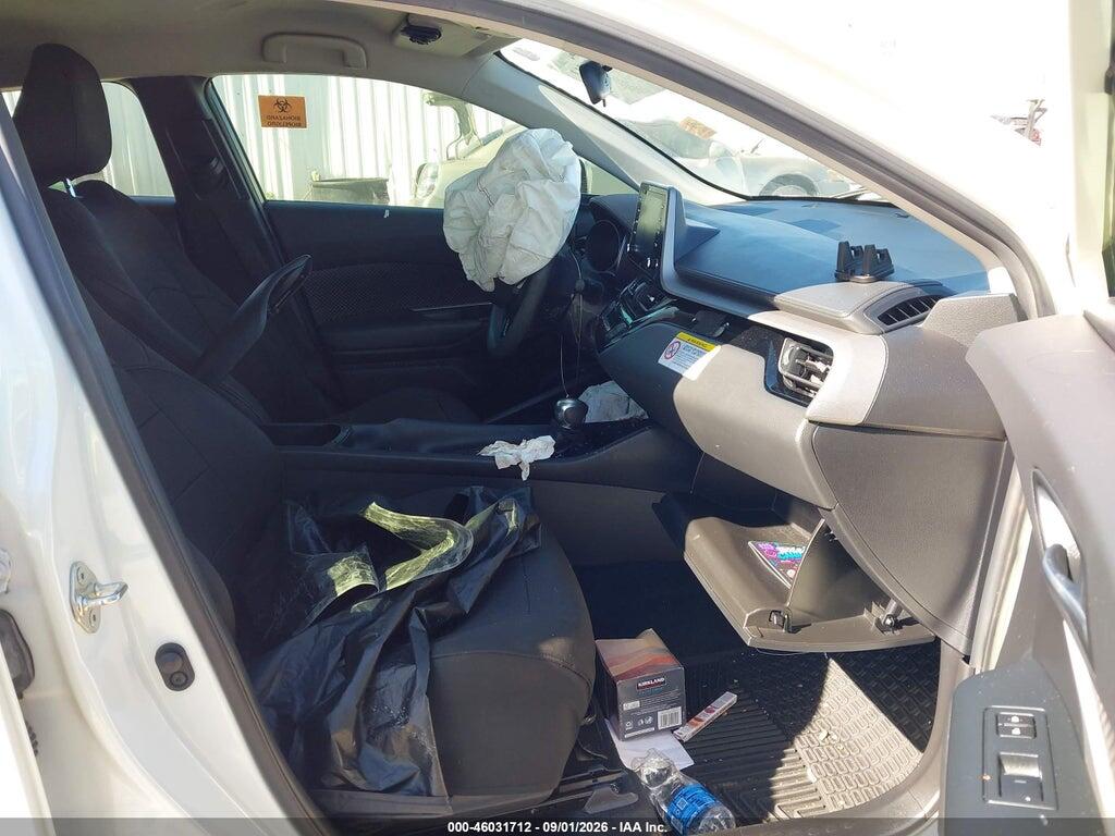 JTNKHMBX7M1126824 2021 TOYOTA C-HR photo no. 5
