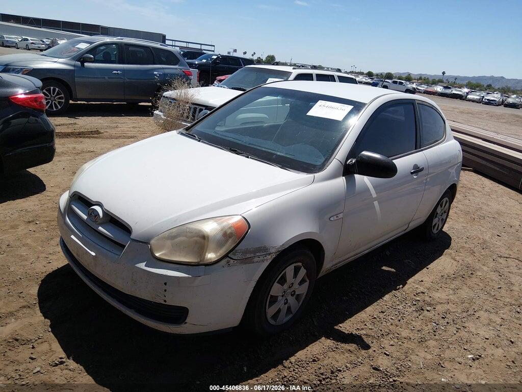 KMHCM36CX8U100689 2008 HYUNDAI ACCENT photo no. 2