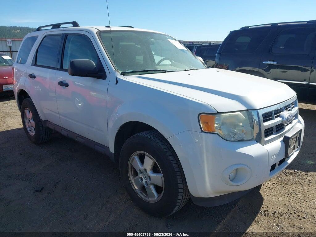 1FMCU0DG0BKB40965 2011 FORD ESCAPE photo no. 1