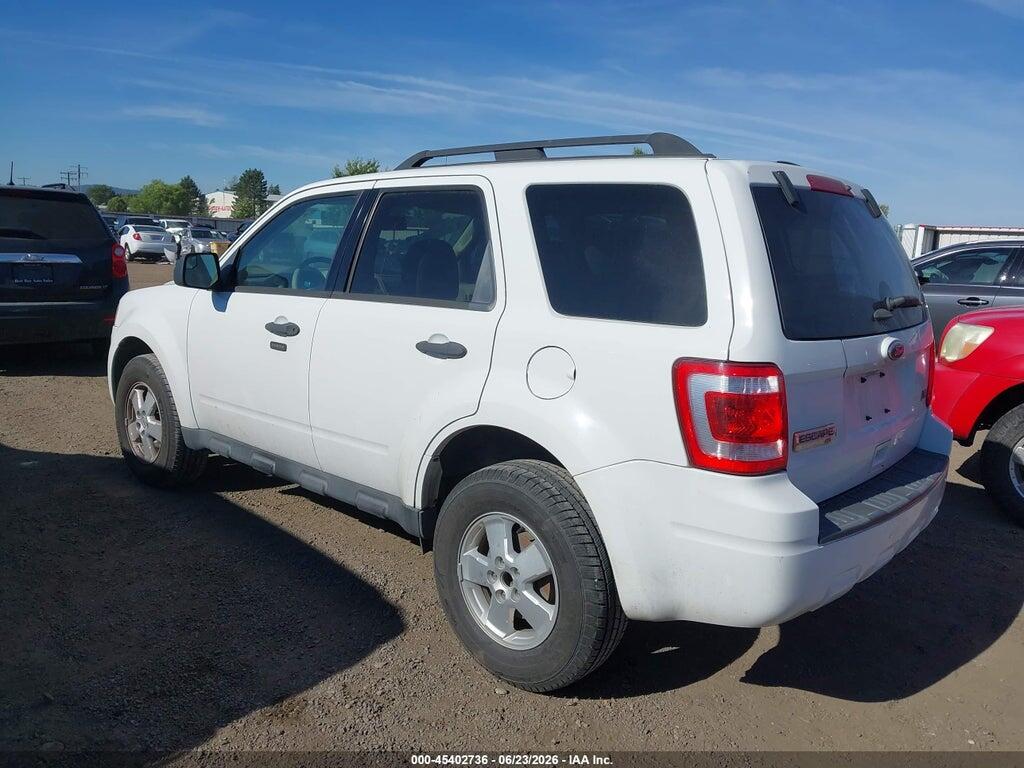 1FMCU0DG0BKB40965 2011 FORD ESCAPE photo no. 3