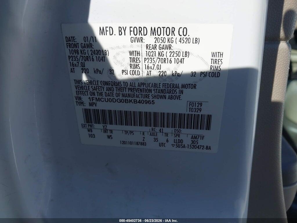 1FMCU0DG0BKB40965 2011 FORD ESCAPE photo no. 9