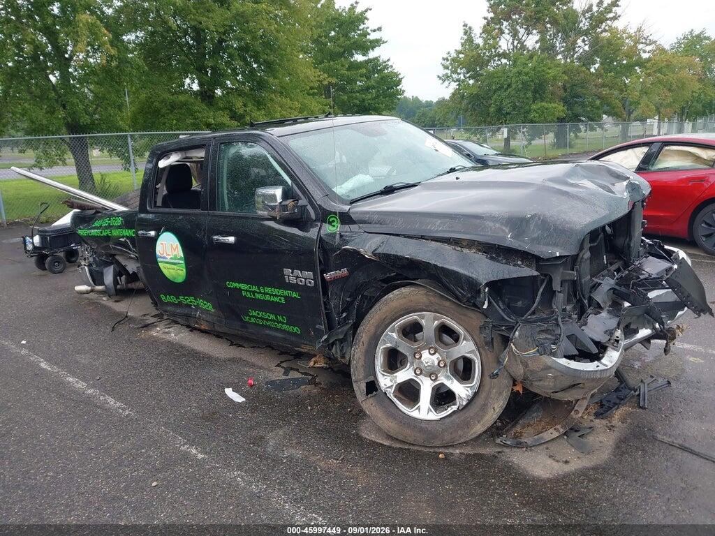 2018 RAM 1500 1C6RR7NT2JS230676