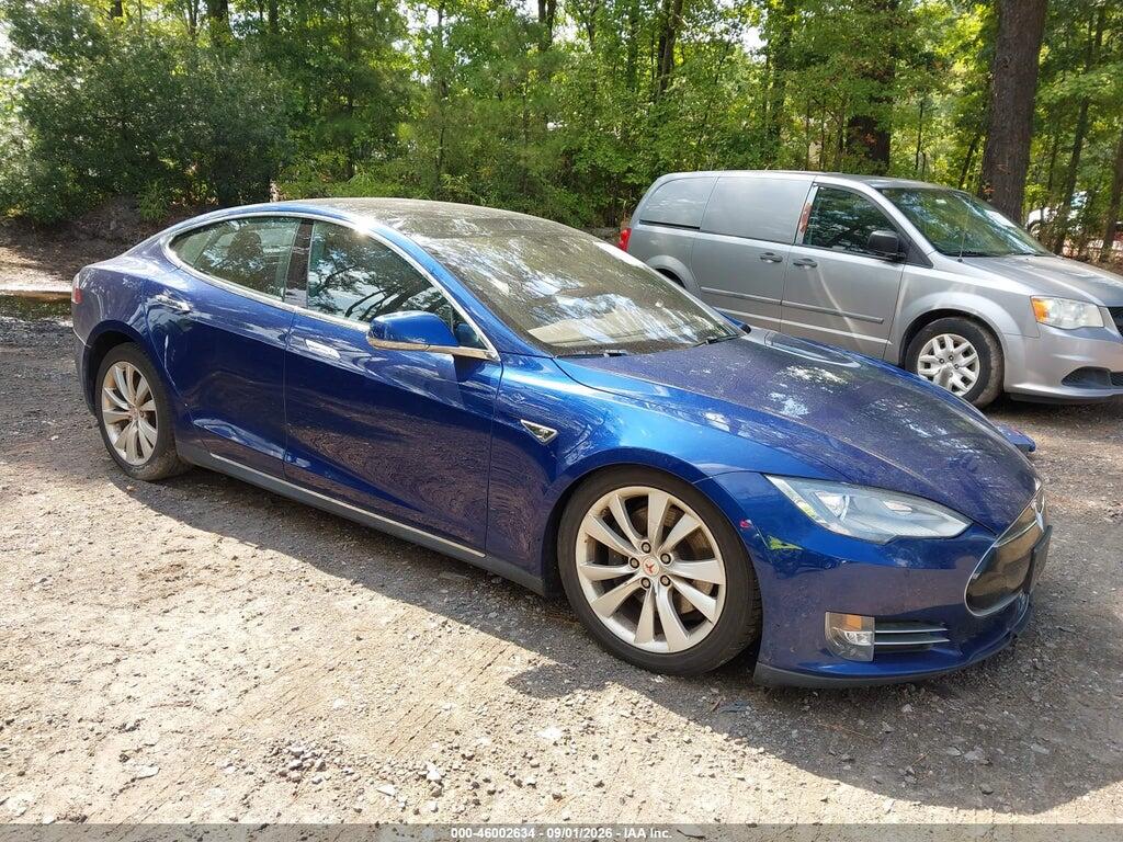 2016 TESLA MODEL S 5YJSA1E27GF136529