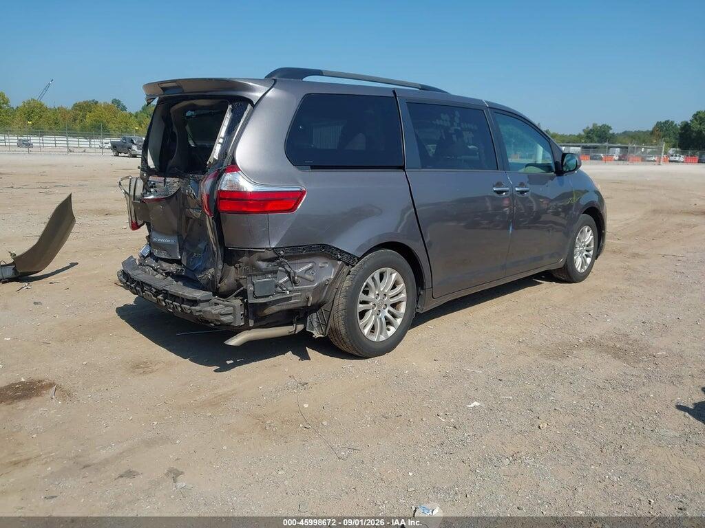 5TDYK3DC0GS695543 2016 TOYOTA SIENNA photo no. 4