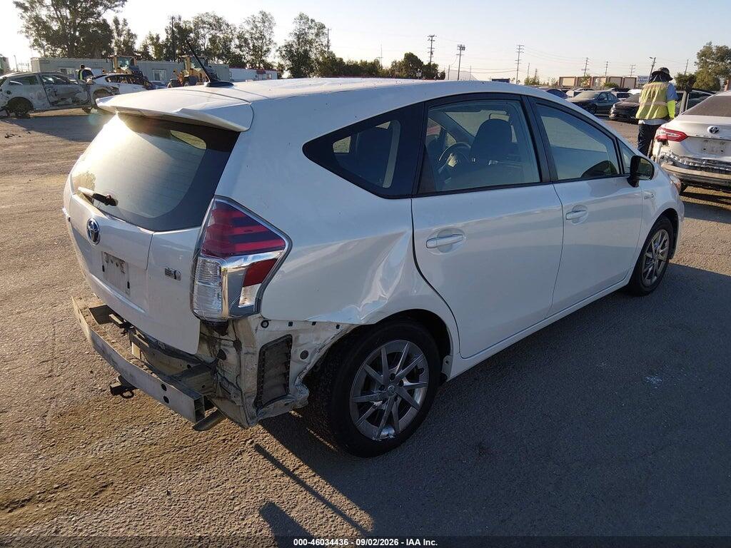 JTDZN3EU6FJ021900 2015 TOYOTA PRIUS V photo no. 4