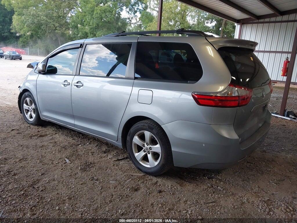 5TDKK3DCXFS535934 2015 TOYOTA SIENNA photo no. 3