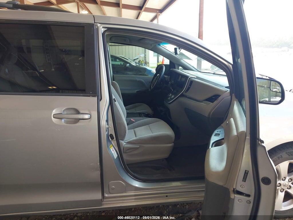 5TDKK3DCXFS535934 2015 TOYOTA SIENNA photo no. 5