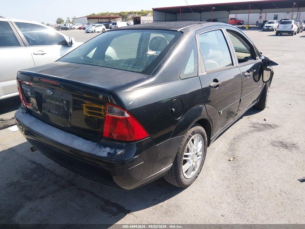 1FAFP34N87W258924 2007 FORD FOCUS photo no. 4