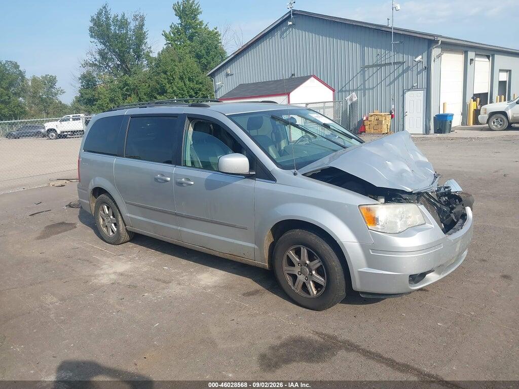 2010 CHRYSLER TOWN & COUNTRY 2A4RR5D17AR189048