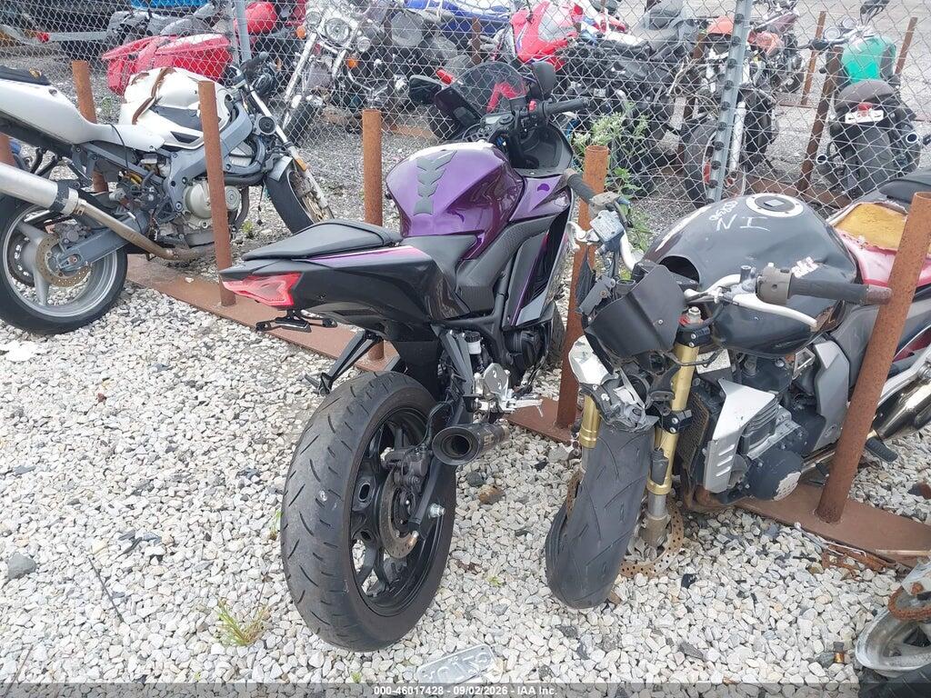 2023 YAMAHA YZFR3 MH3RH18Y6PK009916