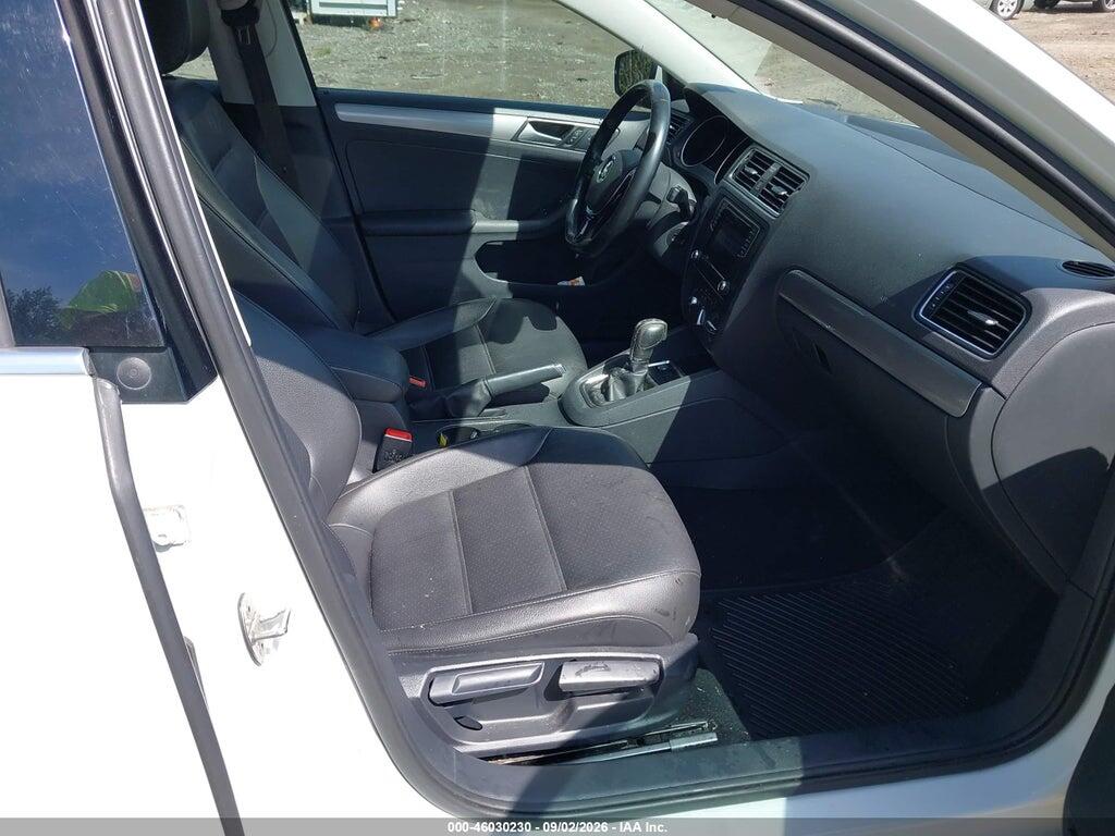 3VWDB7AJ4JM243320 2018 VOLKSWAGEN JETTA photo no. 5