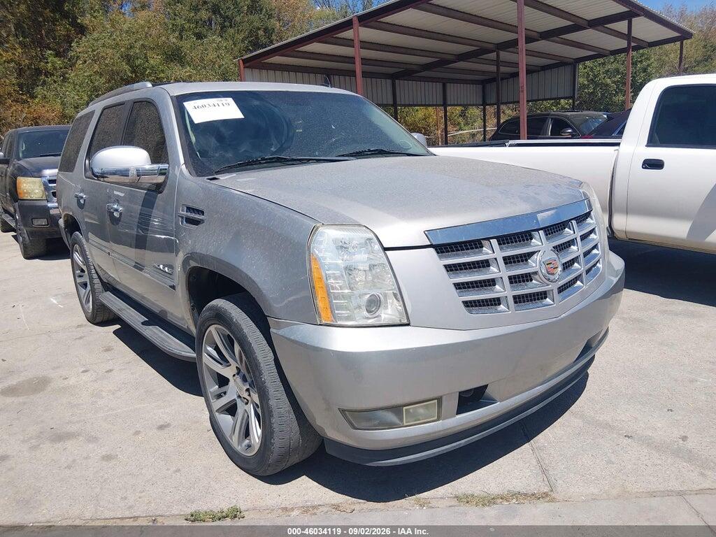 2011 CADILLAC ESCALADE 1GYS4AEF3BR234674