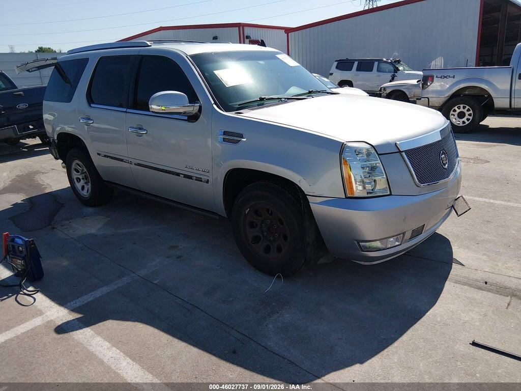 2011 CADILLAC ESCALADE 1GYS3CEF1BR117500