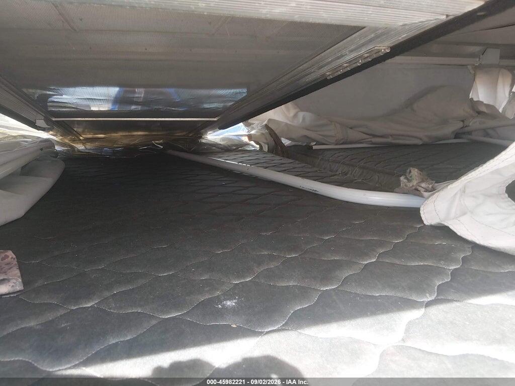 4CP651H1827230069 2002 COLEMAN CAMPER TRAILER photo no. 5