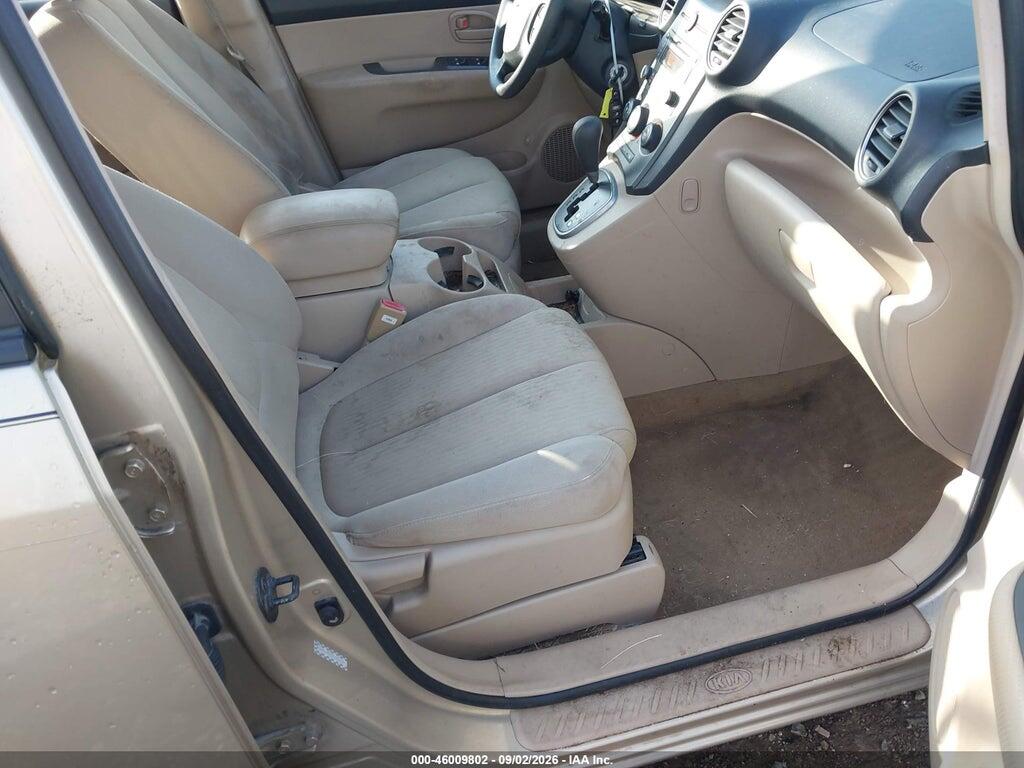 KNAFG525677076610 2007 KIA RONDO photo no. 5