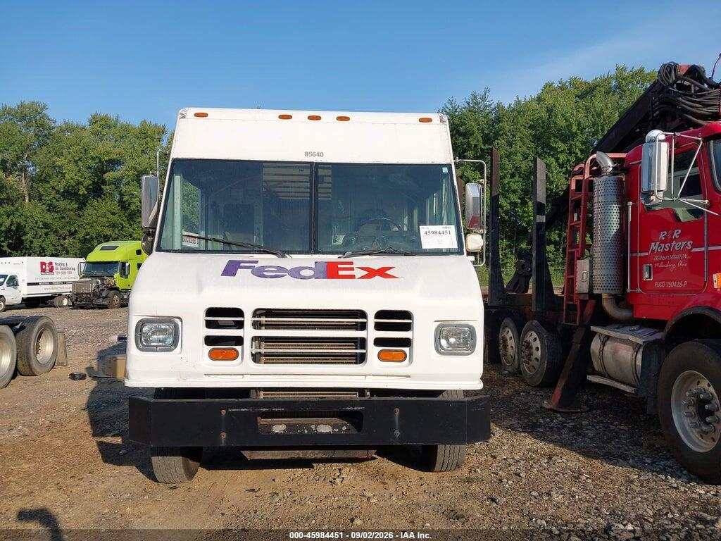 4UZAARDU38CZ59241 2008 FREIGHTLINER CHASSIS photo no. 12