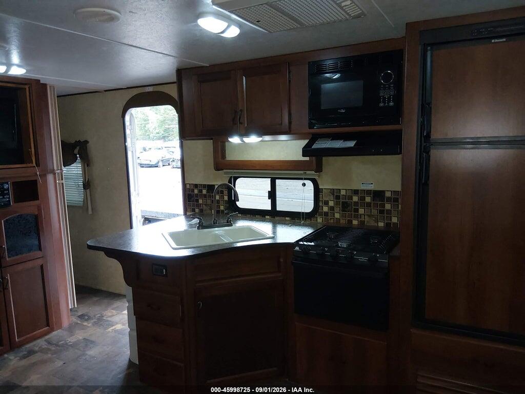 5ZT2AVTB8CB900135 2012 FOREST RIVER OTHER photo no. 12
