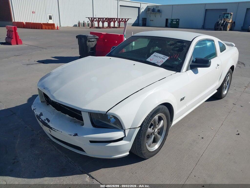 1ZVFT82H855258986 2005 FORD MUSTANG photo no. 2