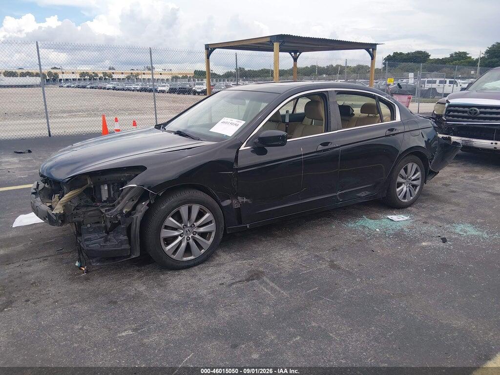 1HGCP2F88CA172309 2012 HONDA ACCORD photo no. 2