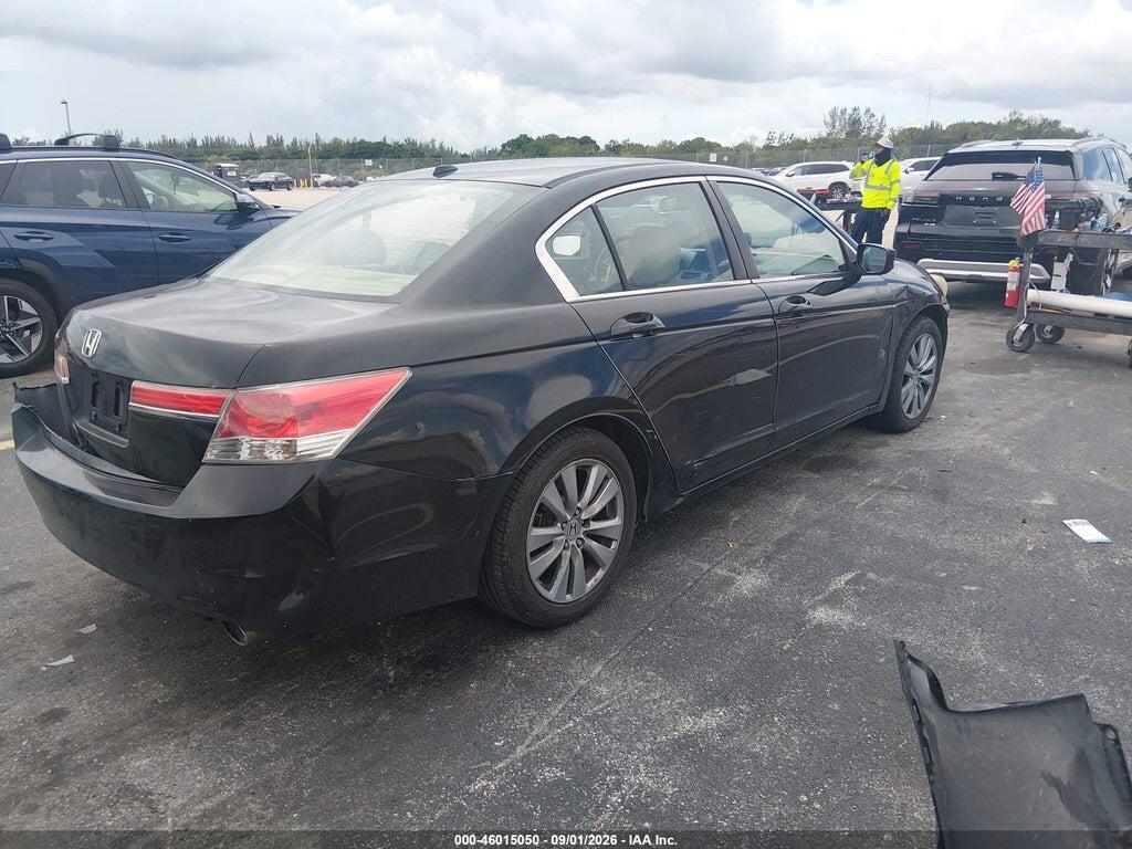 1HGCP2F88CA172309 2012 HONDA ACCORD photo no. 4