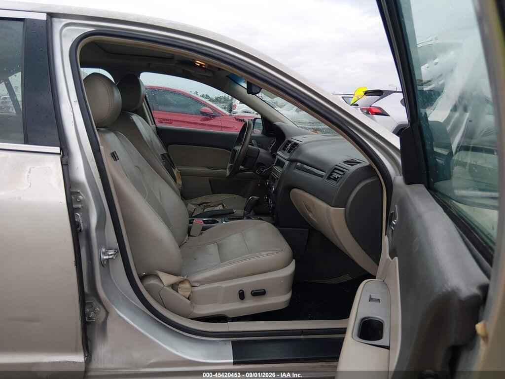 3FAHP0JA8BR156754 2011 FORD FUSION photo no. 5