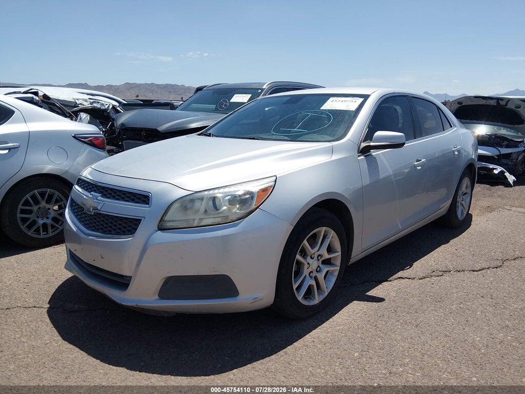1G11D5SR5DF154006 2013 CHEVROLET MALIBU photo no. 2