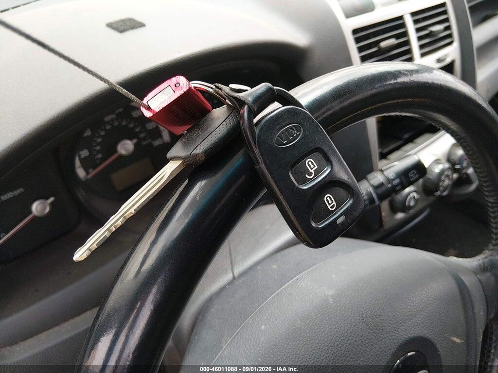 KNDJE723657065939 2005 KIA SPORTAGE photo no. 11