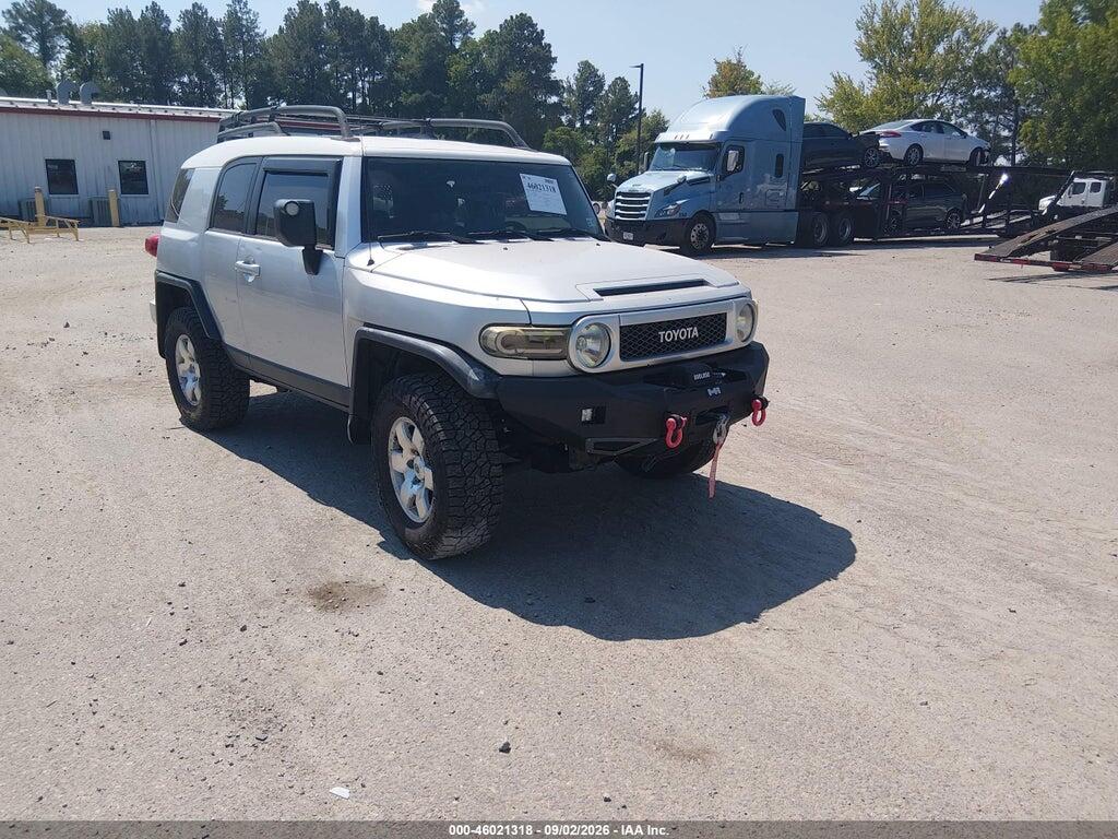 2007 TOYOTA FJ CRUISER JTEBU11F870026681