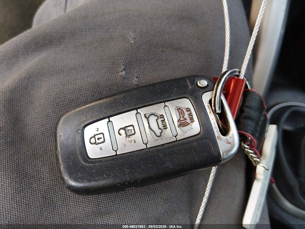 KMHTC6AD9CU044032 2012 HYUNDAI VELOSTER photo no. 11