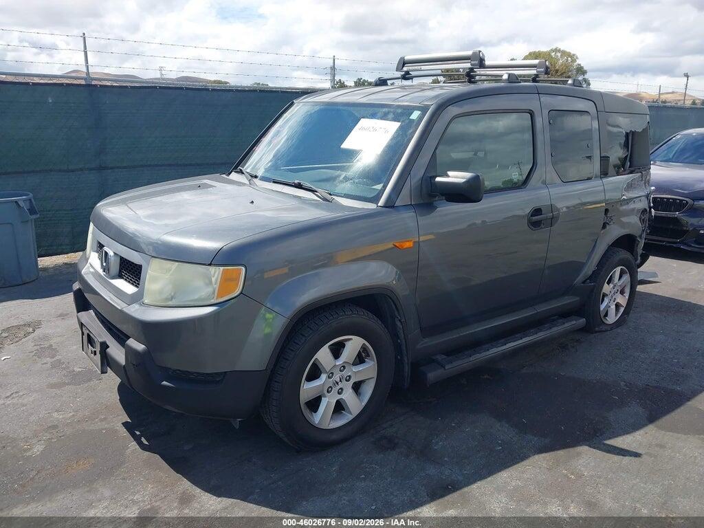 5J6YH2H71BL003302 2011 HONDA ELEMENT photo no. 2