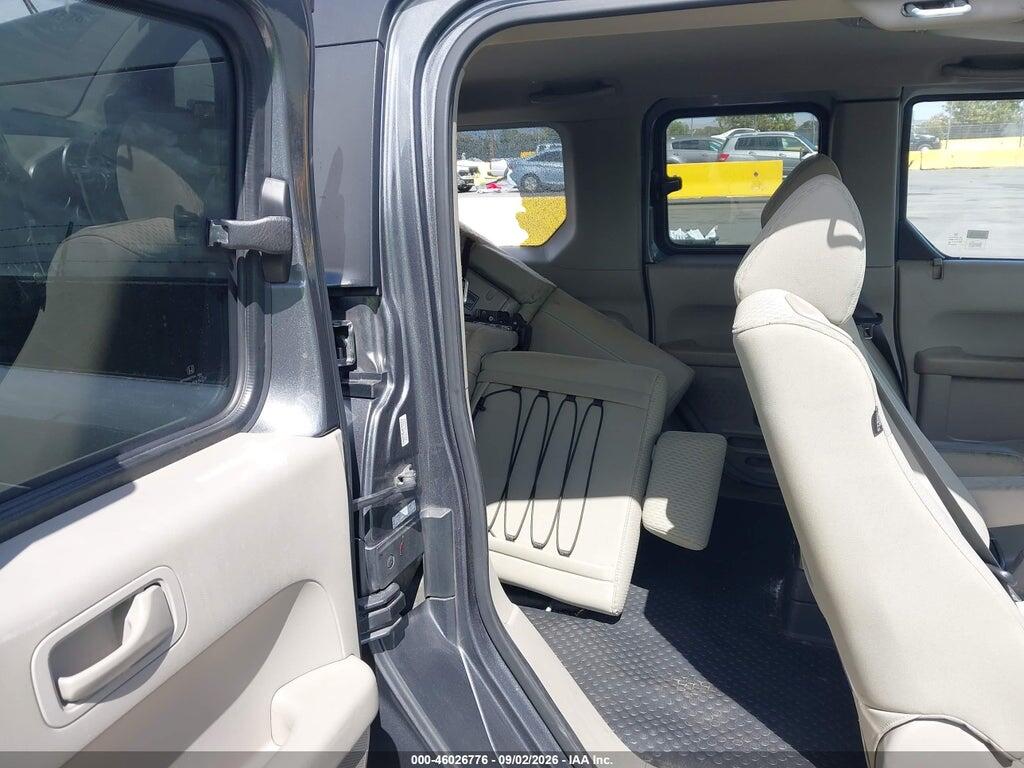 5J6YH2H71BL003302 2011 HONDA ELEMENT photo no. 8
