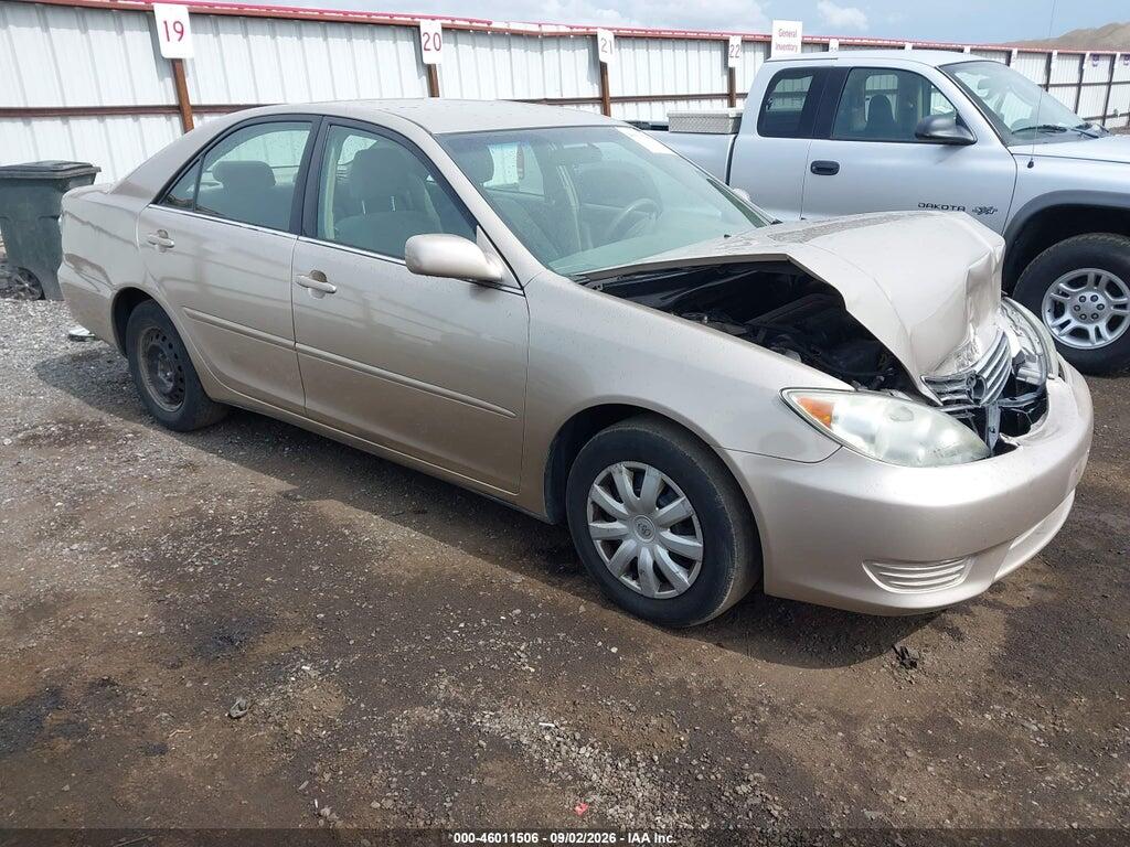 2005 TOYOTA CAMRY 4T1BE32K75U512179