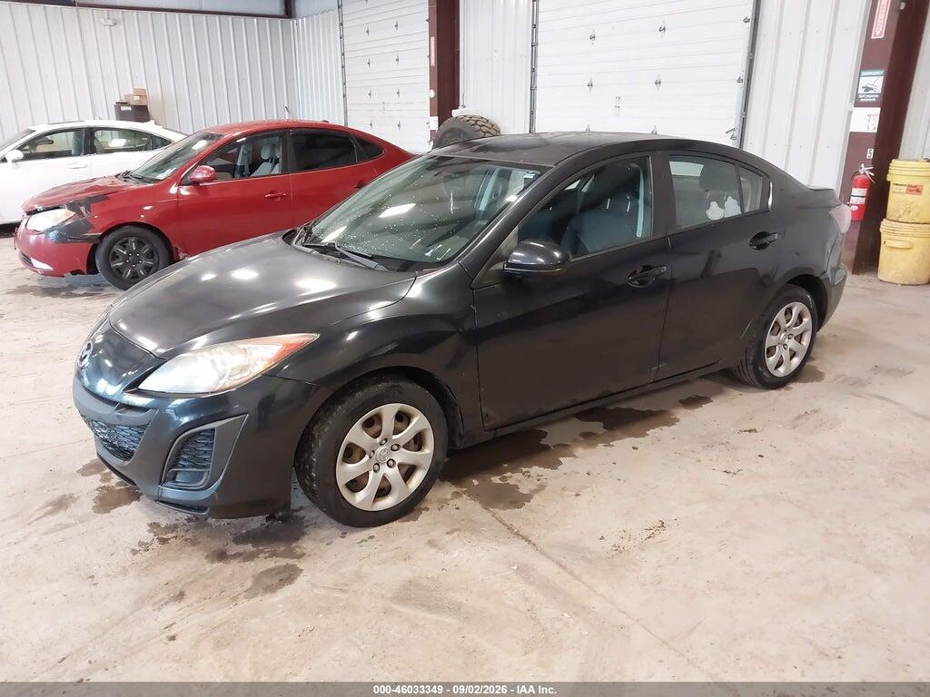 JM1BL1UF4B1406929 2011 MAZDA MAZDA3 photo no. 2