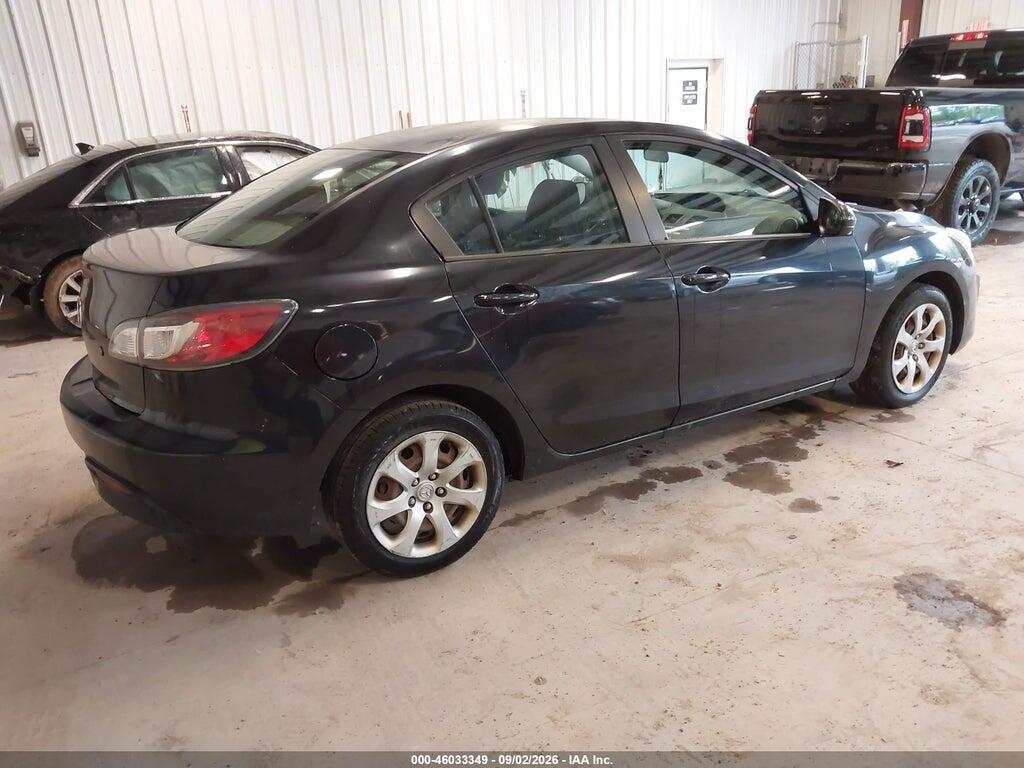 JM1BL1UF4B1406929 2011 MAZDA MAZDA3 photo no. 4