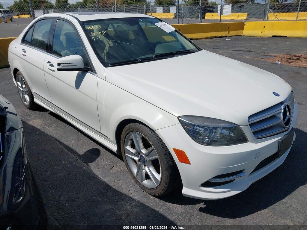 2011 MERCEDES-BENZ C 300 WDDGF5EB8BR137227