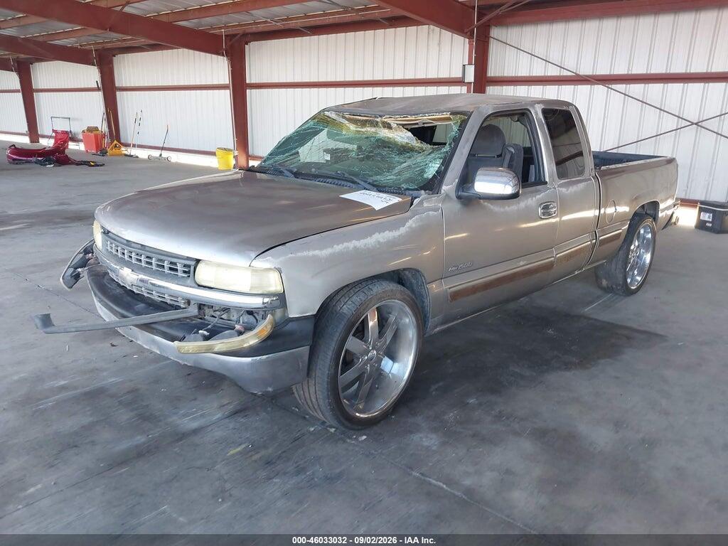 2GCEC19T911399870 2001 CHEVROLET SILVERADO 1500 photo no. 2