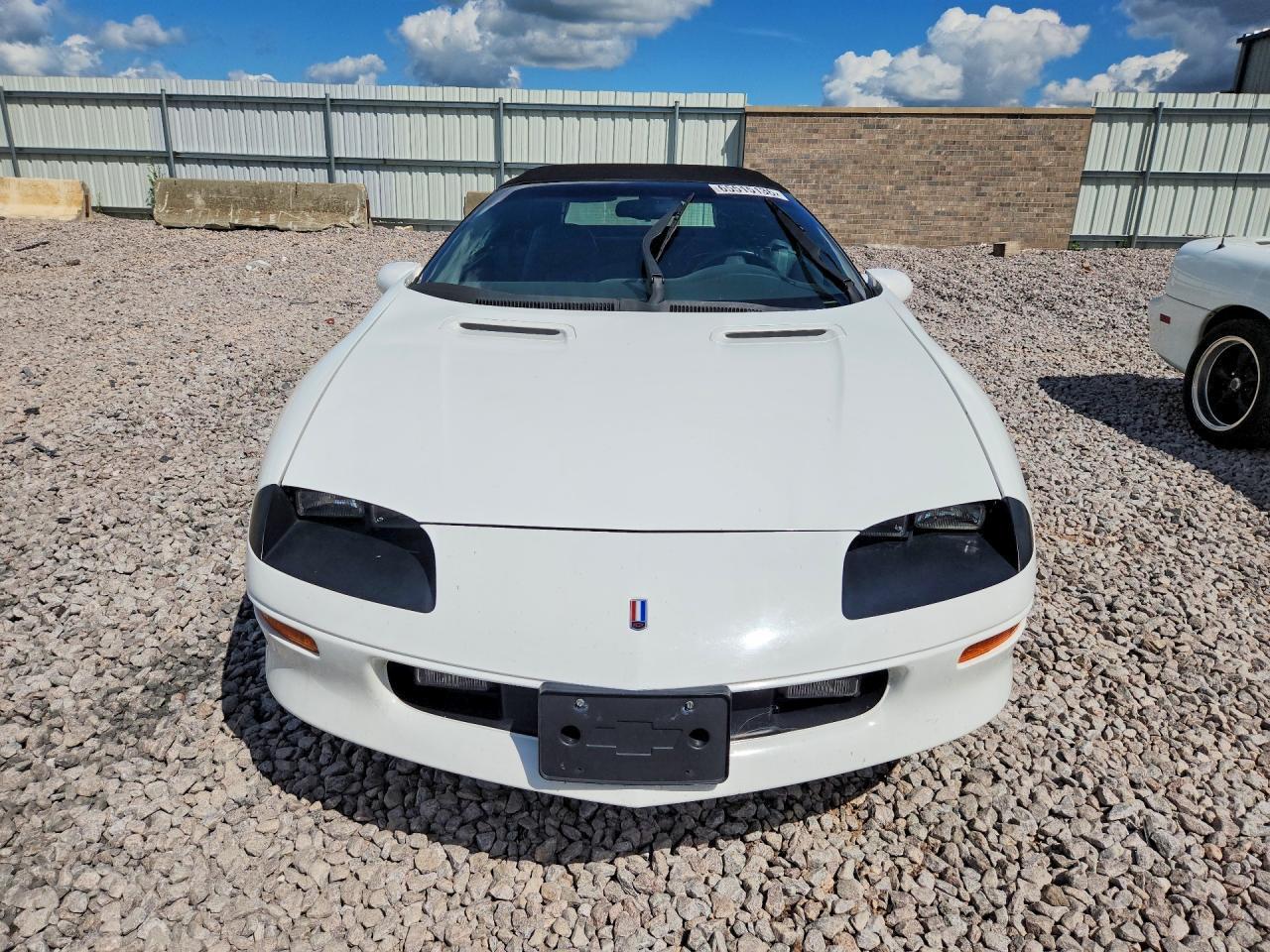 1997 CHEVROLET CAMARO Z28 — Фото 5 из 13