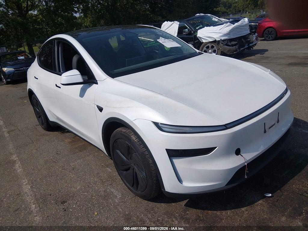 2026 TESLA MODEL Y 7SAYGDED5TA471410