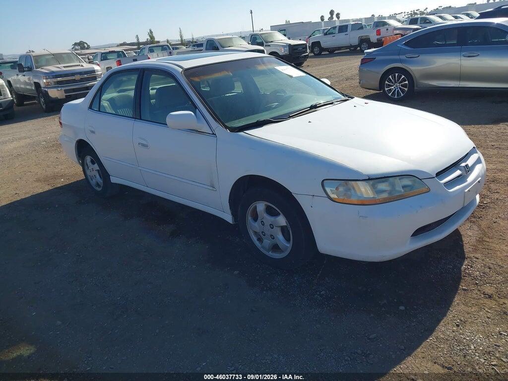 1998 HONDA ACCORD 1HGCG6677WA075332
