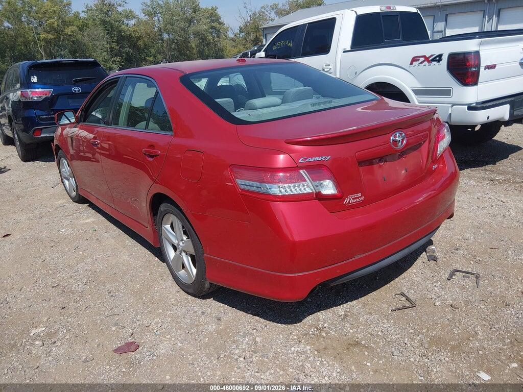 4T1BF3EK5BU664899 2011 TOYOTA CAMRY photo no. 3