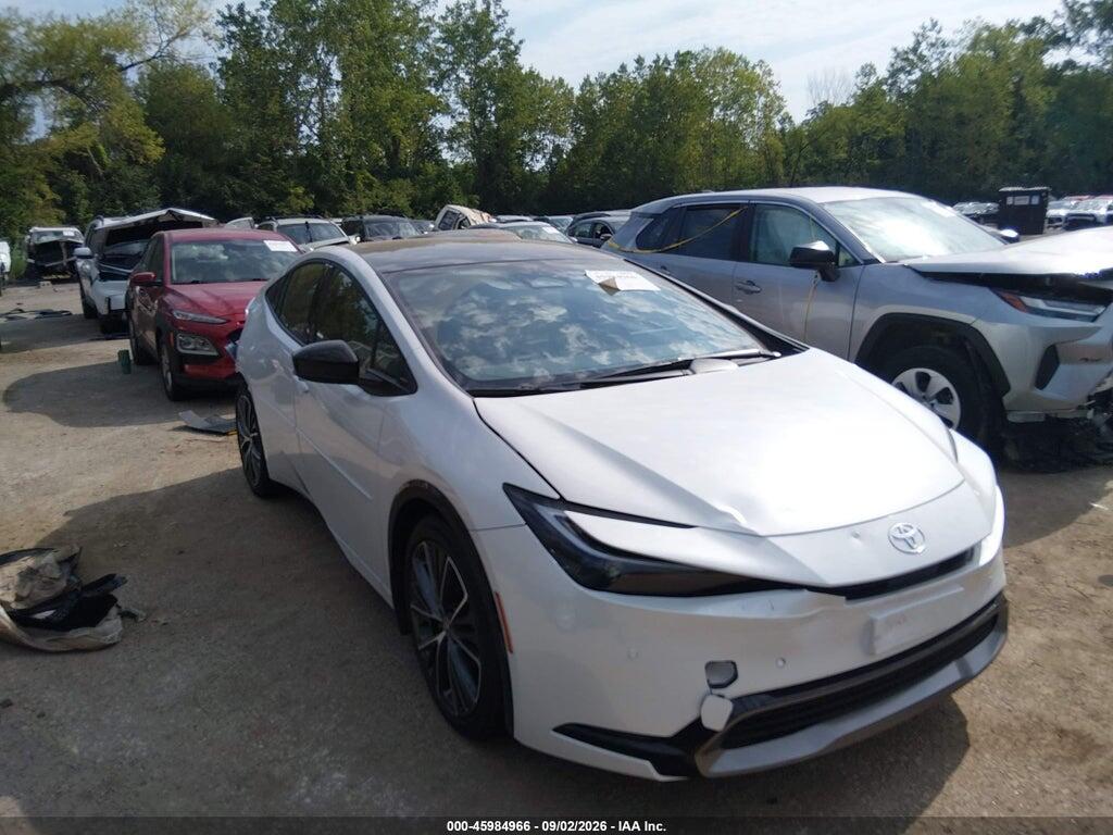 2026 TOYOTA PRIUS JTDACAAU5T3083155