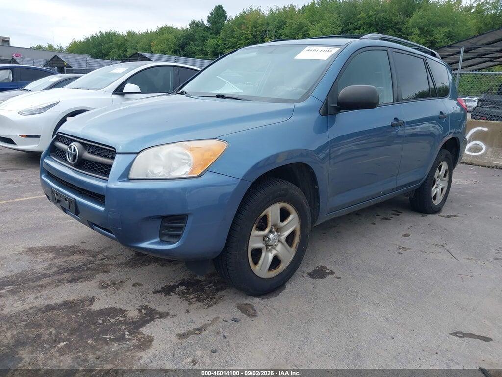 2T3BF4DV5BW157848 2011 TOYOTA RAV4 photo no. 2