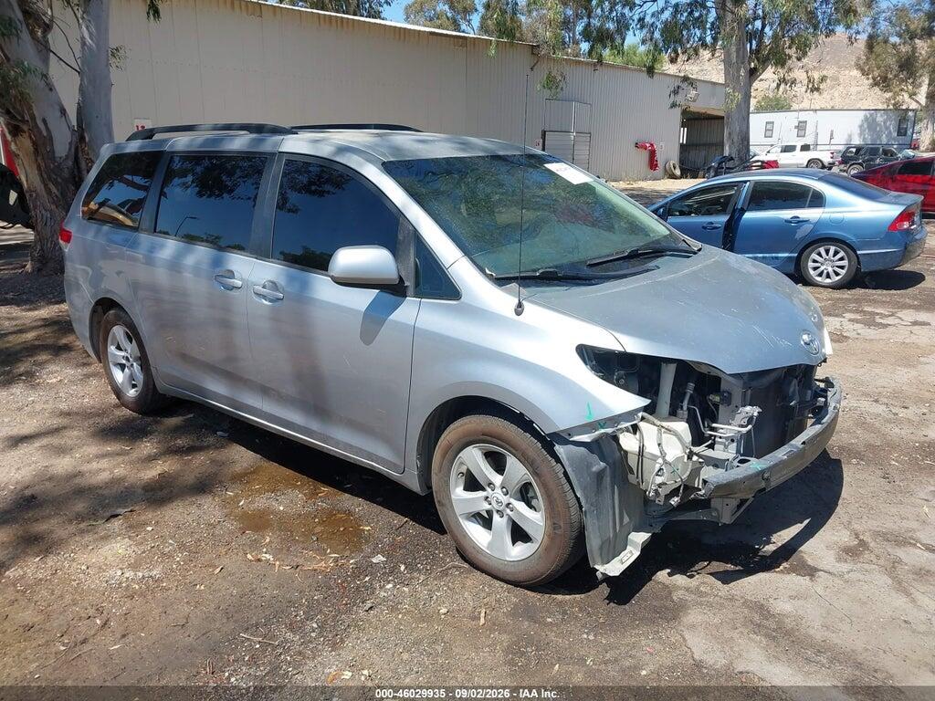 2011 TOYOTA SIENNA 5TDKK3DC2BS073475