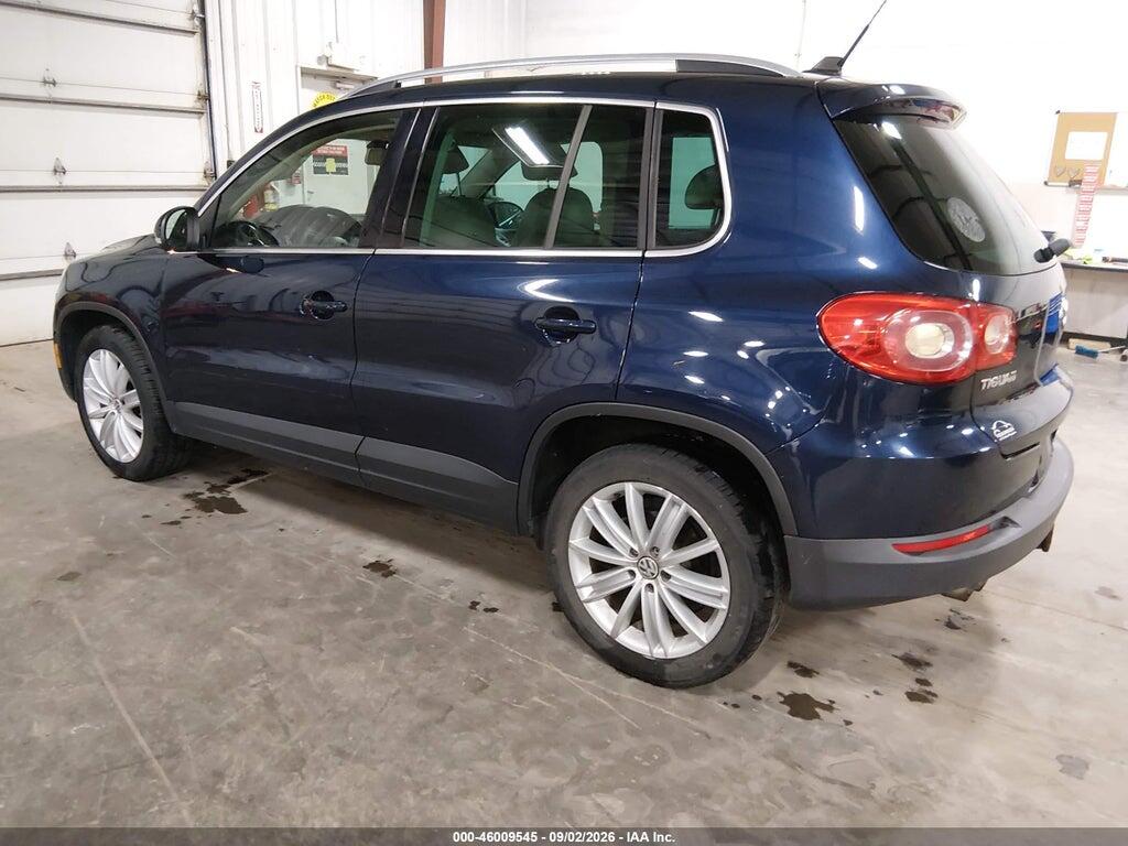WVGBV7AX0BW520306 2011 VOLKSWAGEN TIGUAN photo no. 3