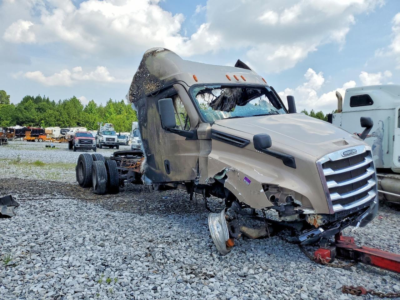 2021 FREIGHTLINER CASCADIA 3AKJHHDR4MSLX5508