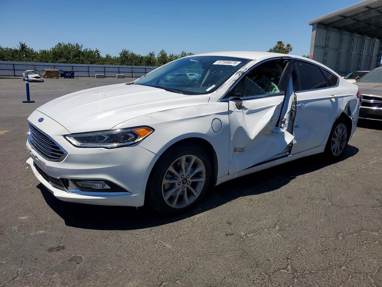 2017 FORD FUSION 3FA6P0PU4HR354684